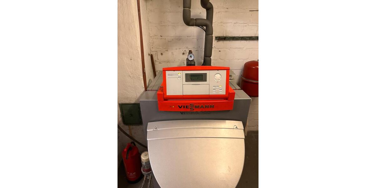 Reihenhaus Willich - 7 Zimmer, 130 m&sup2;, 350.000&euro; | Angebot:26037803