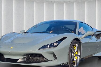 Ferrari F8 7.582 km 299.880 &euro; Düsseldorf 40474