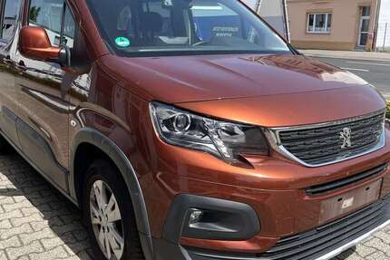 Peugeot Rifter 69.000 km 19.980 &euro; Mönchengladbach 41063