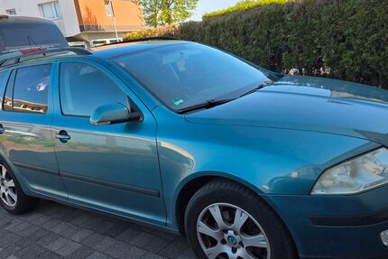 Skoda Octavia 195.000 km 2.700 &euro; Kamp-Lintfort 47475