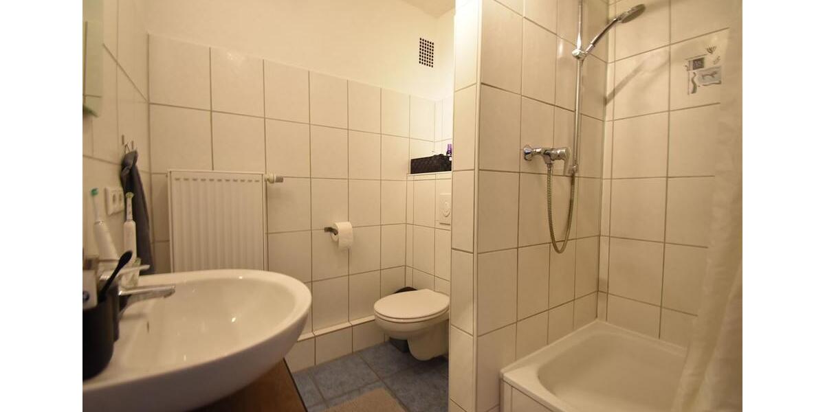 Etagenwohnung Düsseldorf Oberbilk - 3 Zimmer, 58 m&sup2;, 995&euro; | Angebot:25137625