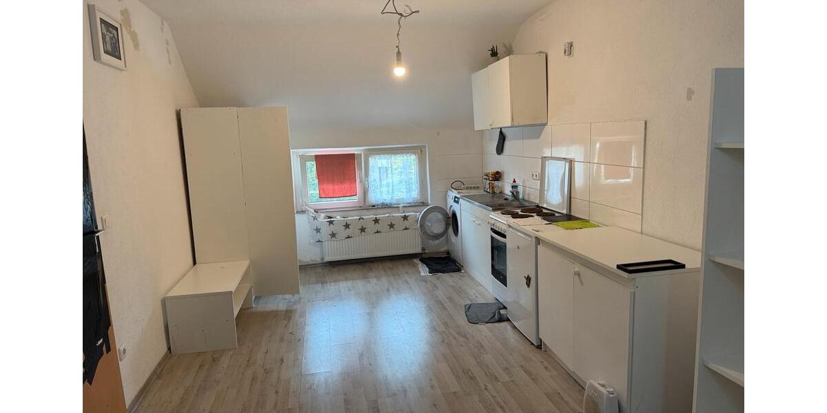 Dachgeschoßwohnung Duisburg Rheinhausen - 1 Zimmer, 35 m&sup2;, 525&euro; | Angebot:26676693