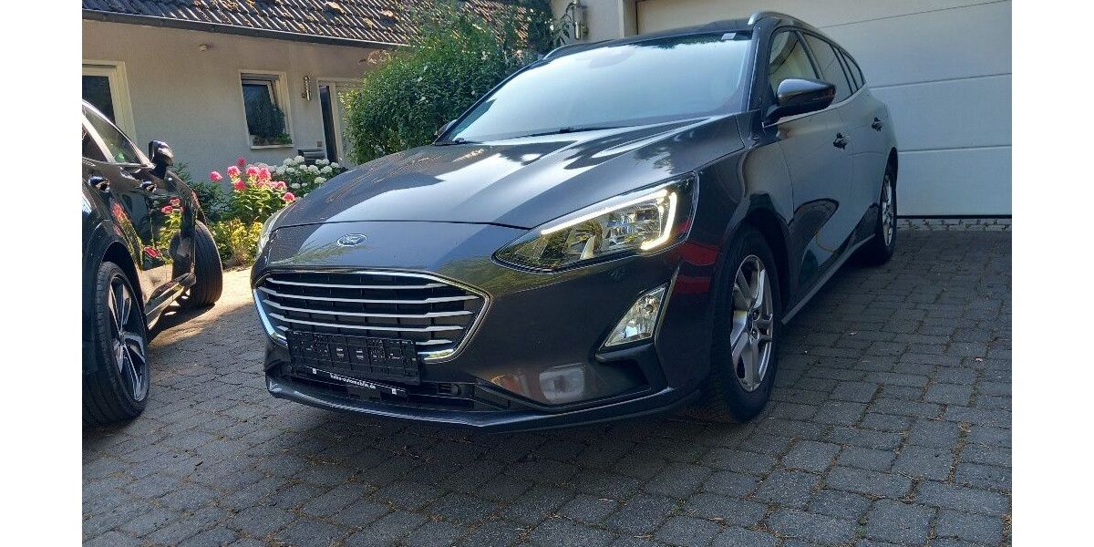 Ford Focus 86.000 km 9.950 &euro; Leichlingen 42799
