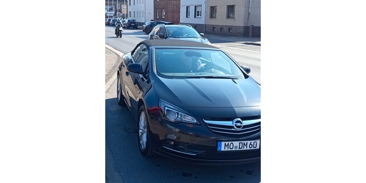 Opel Cascada 50.300 km 11.800 &euro; Kamp-Lintfort 47475