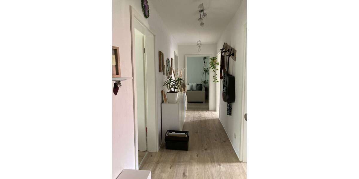 Etagenwohnung Oberhausen - 3 Zimmer, 66 m&sup2;, 470&euro; | Angebot:26694262