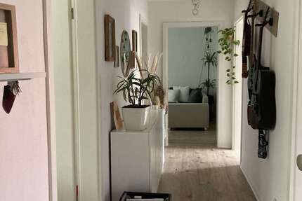 Wohnung Oberhausen - 3 Zimmer, 66 m&sup2;, 470&euro; | Angebot:26694262