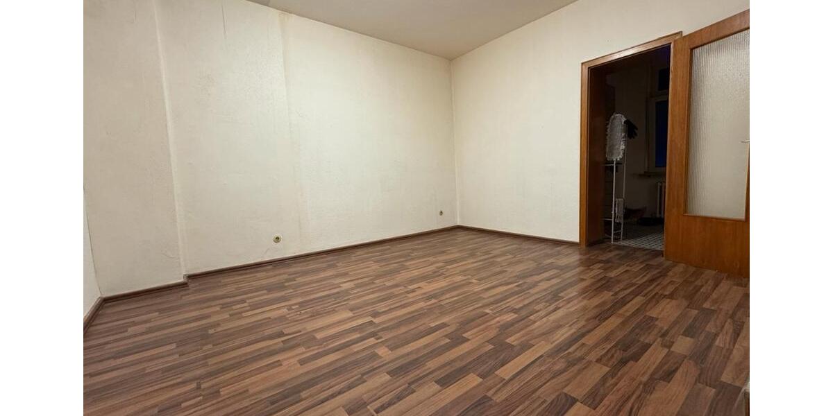 Etagenwohnung Duisburg Hamborn - 3 Zimmer, 82 m&sup2;, 1.000&euro; | Angebot:25861365