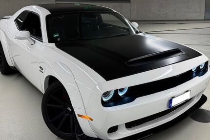 Dodge Challenger 55.000 km 28.989 &euro; düsseldorf 40470