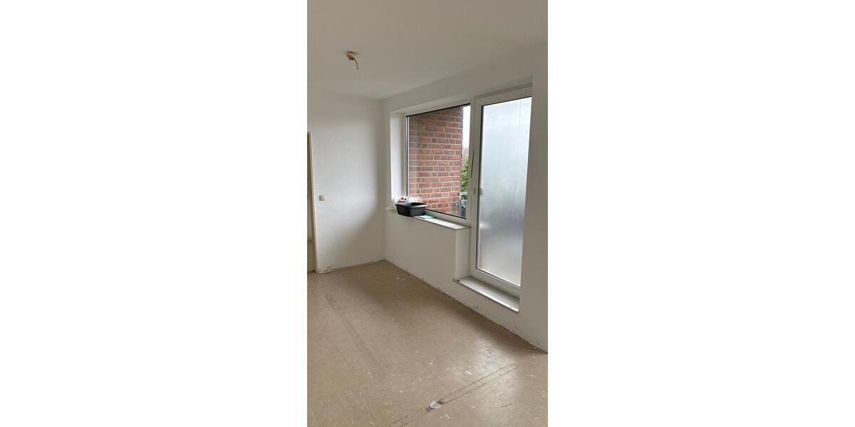 Dachgeschoßwohnung Mönchengladbach Süd - 2 Zimmer, 62 m&sup2;, 610&euro; | Angebot:25433285