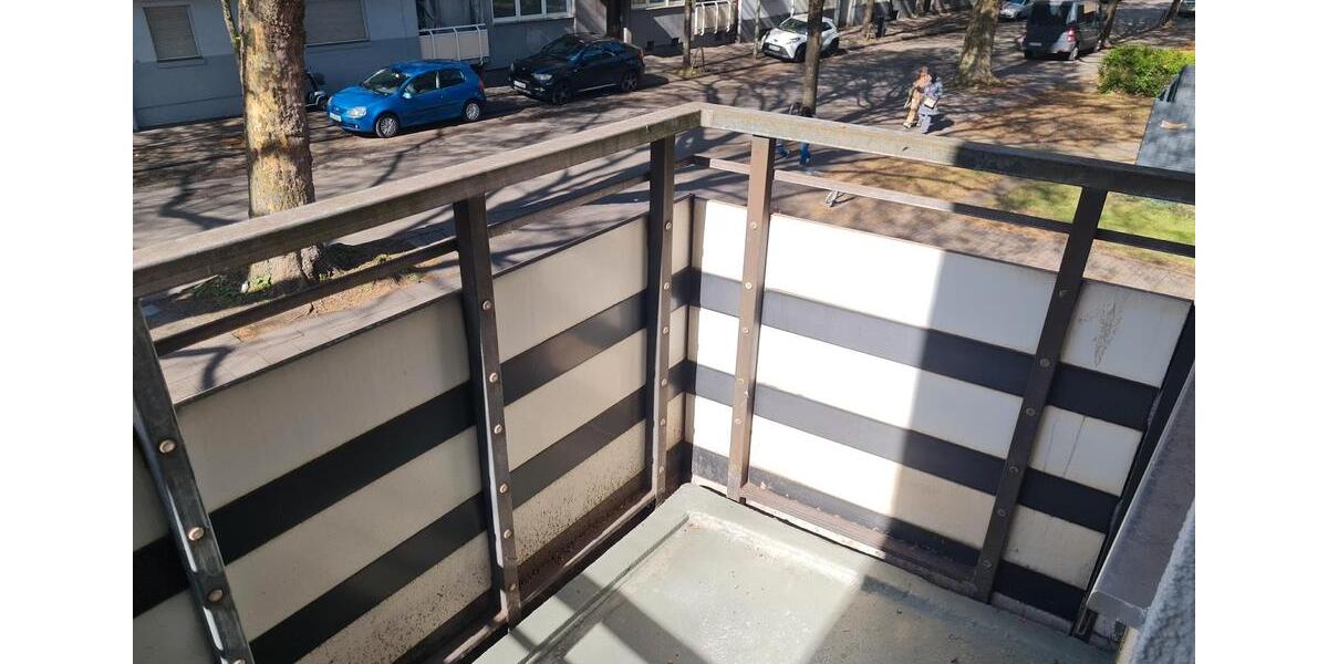 Etagenwohnung Duisburg Hamborn - 4 Zimmer, 68 m&sup2;, 530&euro; | Angebot:26145155