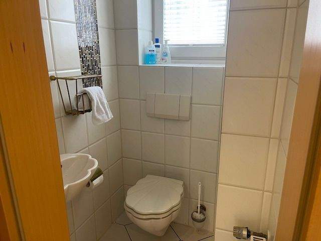 Einfamilienhaus Mönchengladbach Pongs - 7 Zimmer, 150 m&sup2;, 475.000&euro; | Angebot:25705651