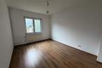 Etagenwohnung Duisburg Mittelmeiderich - 3 Zimmer, 61 m&sup2;, 500&euro; | Angebot:25736815