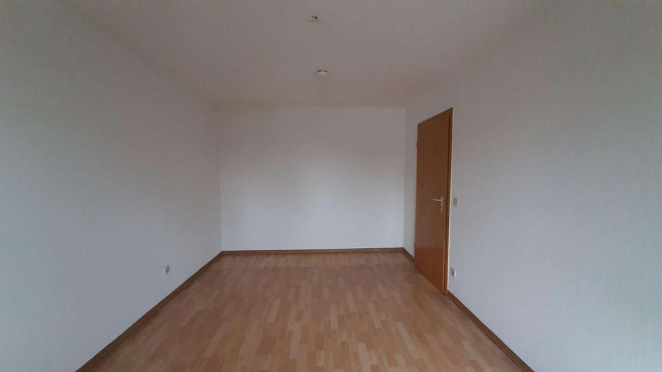 Etagenwohnung Duisburg Hamborn - 2 Zimmer, 72 m&sup2;, 442&euro; | Angebot:24380232