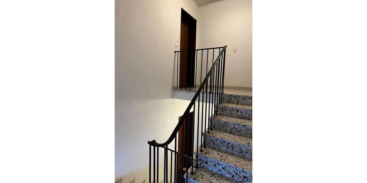 Dachgeschoßwohnung Duisburg Rheinhausen - 3 Zimmer, 71 m&sup2;, 680&euro; | Angebot:25182233