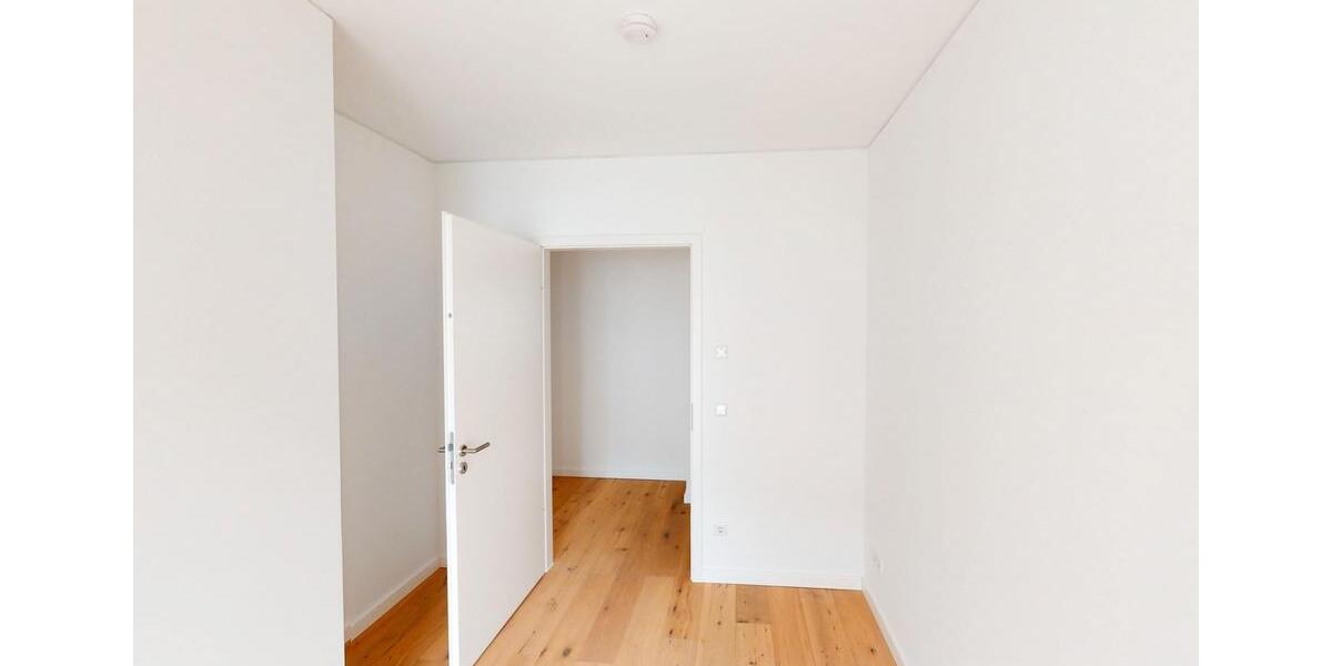 Etagenwohnung Düsseldorf Stadtbezirk 3 - 4 Zimmer, 107 m&sup2;, 2.020&euro; | Angebot:26194308
