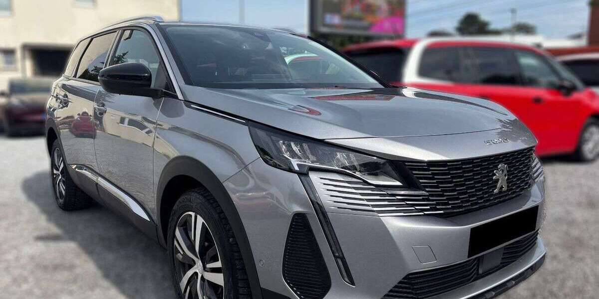 Peugeot 5008 174.600 km 16.065 &euro; Düsseldorf 40549