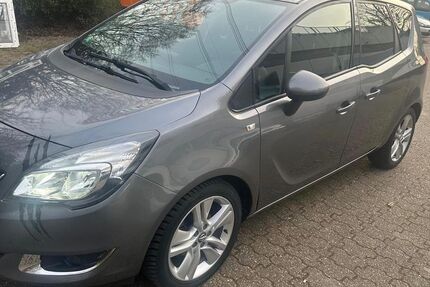 Opel Meriva 106.000 km 5.600 &euro; Haan 42781