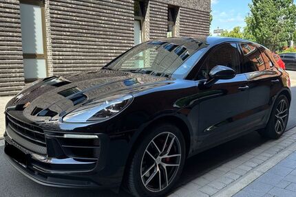 Porsche Macan 130.000 km 48.900 &euro; Düsseldorf 40549