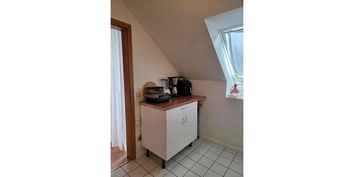 Dachgeschoßwohnung Krefeld Benrad - 2 Zimmer, 65 m&sup2;, 550&euro; | Angebot:26665400