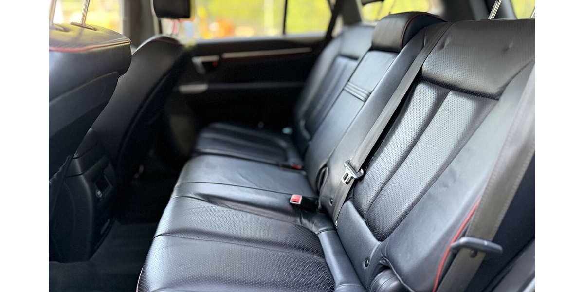 Hyundai Santa Fe 2.0 CRDi Team 08 / Automatik / Allrad 168.000 km 5.900 &euro; Mönchengladbach 41066