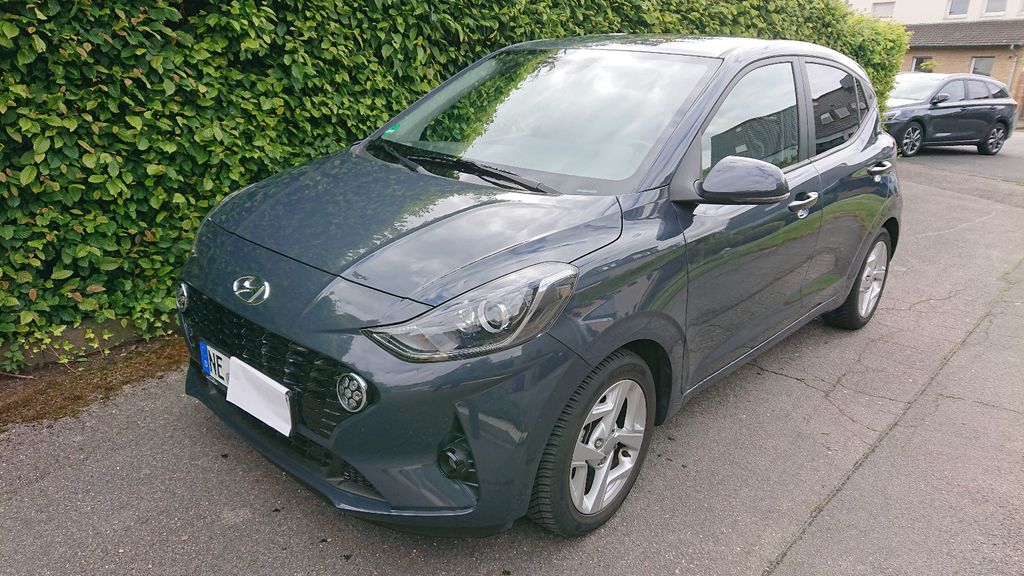 Hyundai i10 13.533 km 15.900 &euro; Grevenbroich 41515