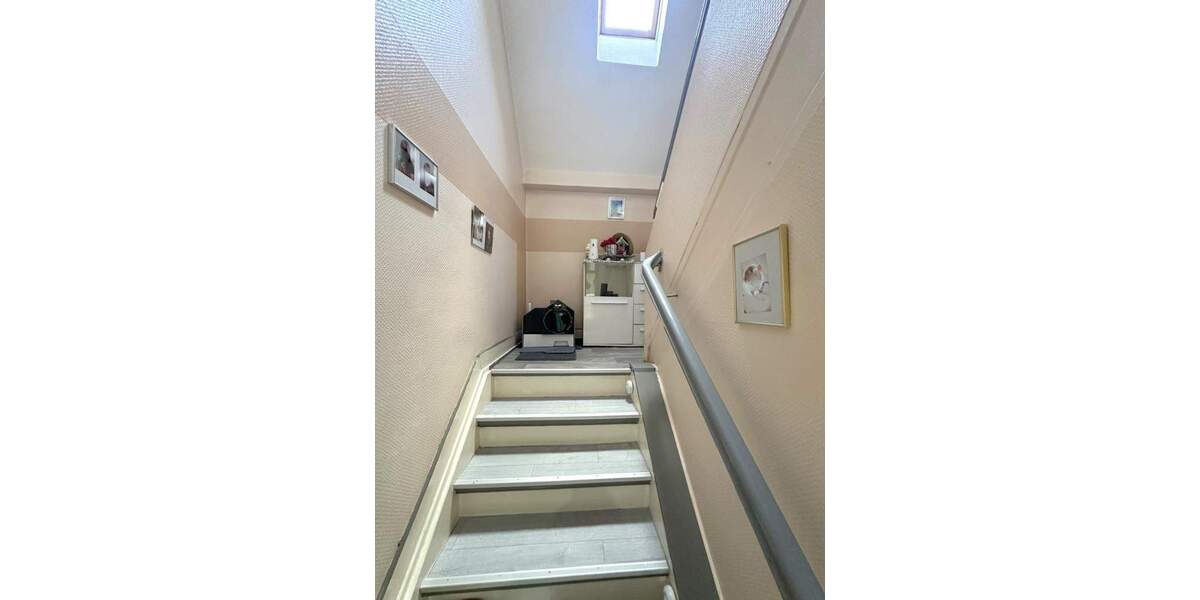 Mehrfamilienhaus, Wohnhaus Mönchengladbach Giesenkirchen - 7 Zimmer, 160 m&sup2;, 315.000&euro; | Angebot:25743274