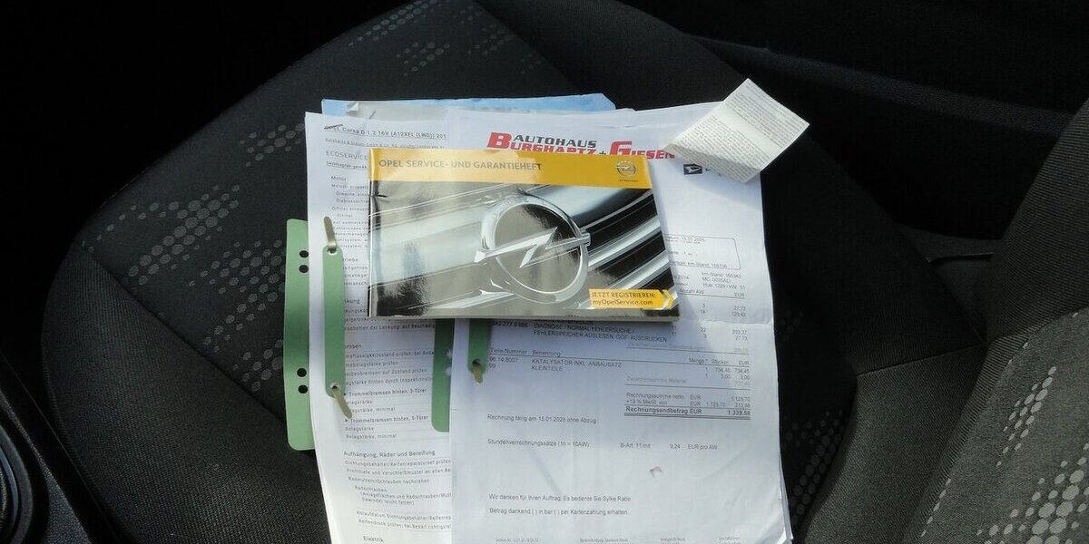 Opel Corsa Selection Klima Kette+TÜV neu S.heft 179.000 km 3.700 &euro; Neuss 41462