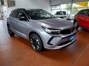 Opel Grandland X Elegance AHK Kam SHZ LHZ Matrix 17.467 km 24.830 &euro; HAAN 42781