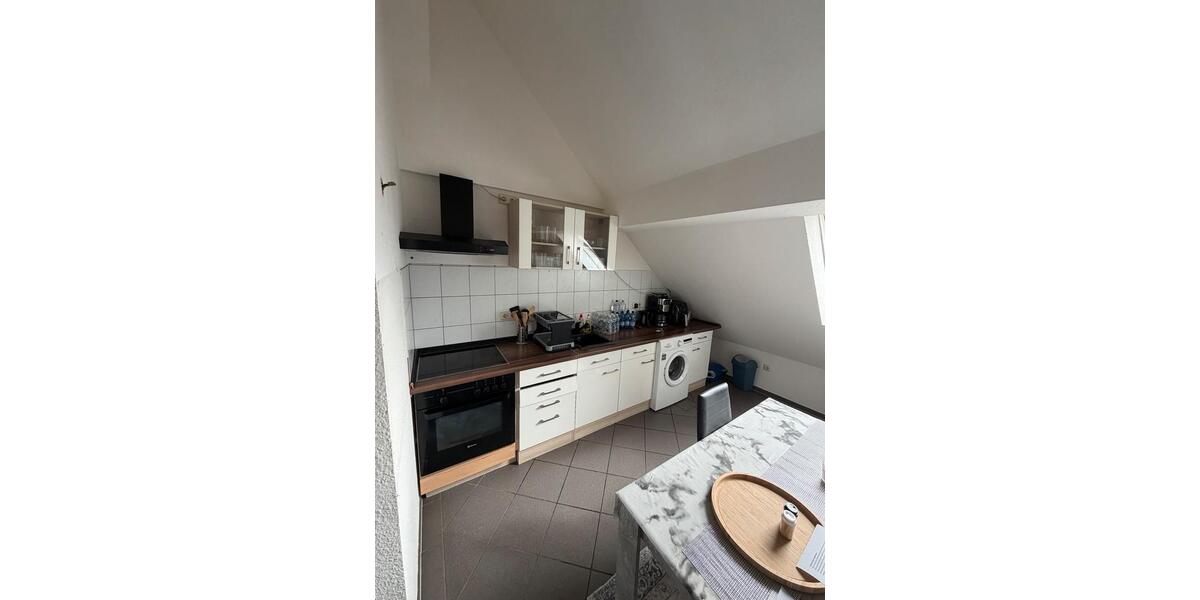 Dachgeschoßwohnung Mönchengladbach Nord - 2 Zimmer, 50 m&sup2;, 940&euro; | Angebot:25867951