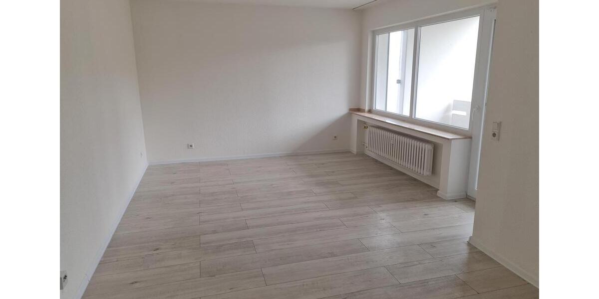 Etagenwohnung Duisburg Hamborn - 4 Zimmer, 82 m&sup2;, 558&euro; | Angebot:26008877