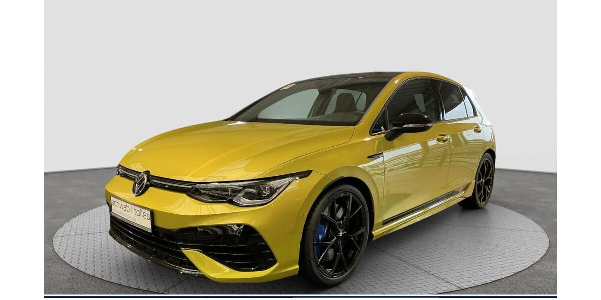 VW Golf 7.042 km 48.290 &euro; Neuss 41469
