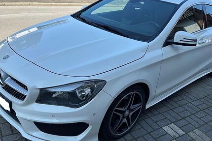 Mercedes-Benz CLA 220 169.000 km 15.800 &euro; Duisburg 47198
