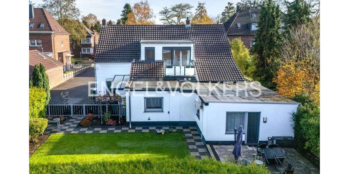 Einfamilienhaus Krefeld Bockum - 8 Zimmer, 290 m&sup2;, 990.000&euro; | Angebot:24459274