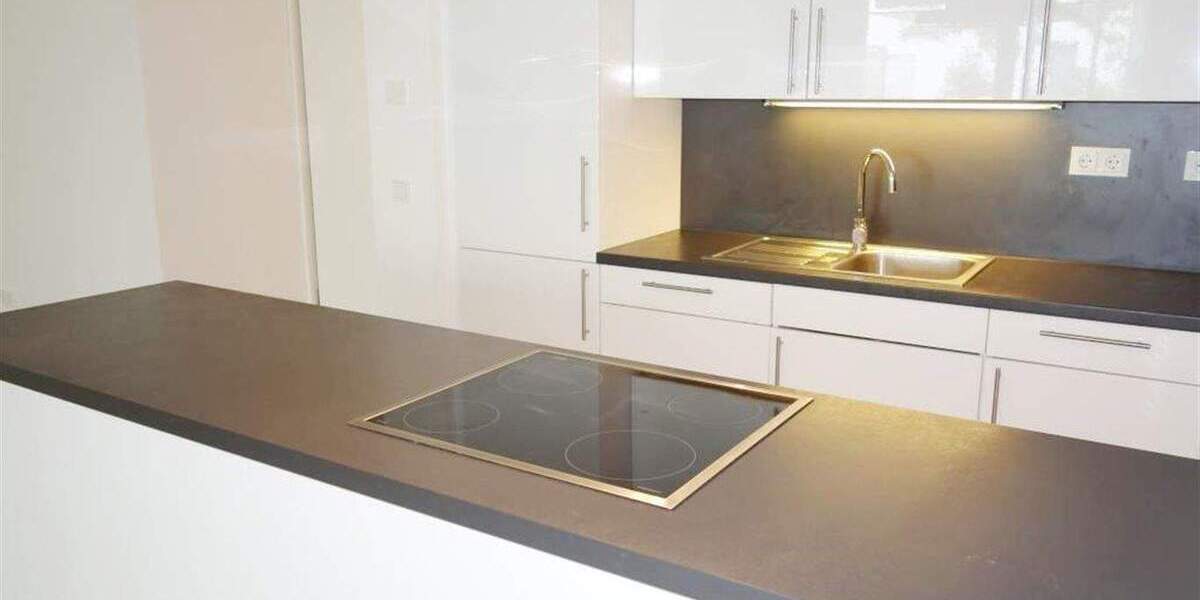 Etagenwohnung Mönchengladbach Stadtmitte - 3 Zimmer, 87 m&sup2;, 1.158&euro; | Angebot:25707467