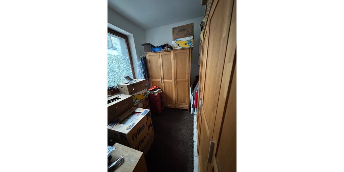 Erdgeschoßwohnung Krefeld - 2.5 Zimmer, 60 m&sup2;, 420&euro; | Angebot:25862475