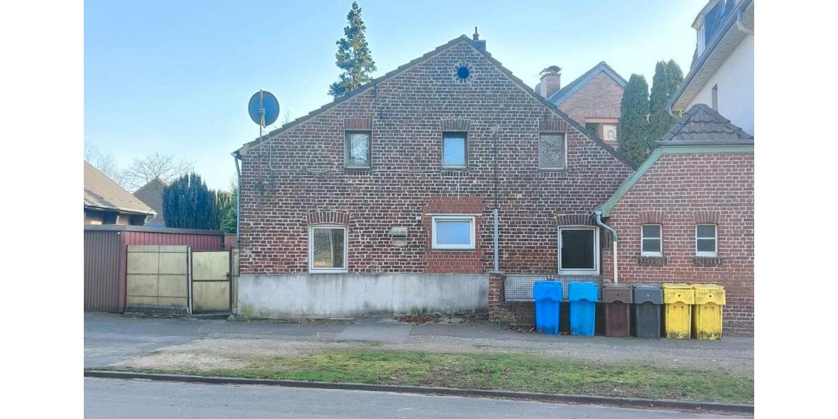 Einfamilienhaus Viersen - 4 Zimmer, 140 m&sup2;, 180.000&euro; | Angebot:25403234