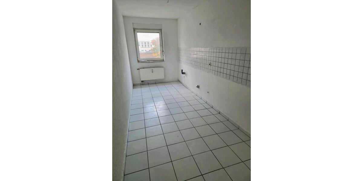 Etagenwohnung Mönchengladbach Süd - 3 Zimmer, 83 m&sup2;, 1.400&euro; | Angebot:25660321