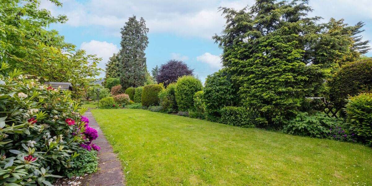 Mehrfamilienhaus, Wohnhaus Krefeld Uerdingen - 8 Zimmer, 189 m&sup2;, 475.000&euro; | Angebot:26695172