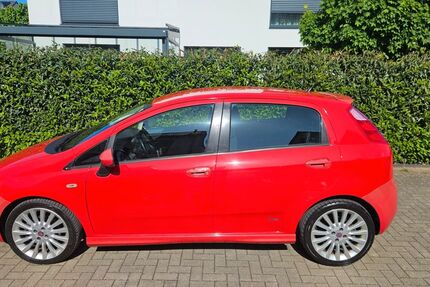 Fiat Grande Punto 125.750 km 3.199 &euro; Langenfeld 40764