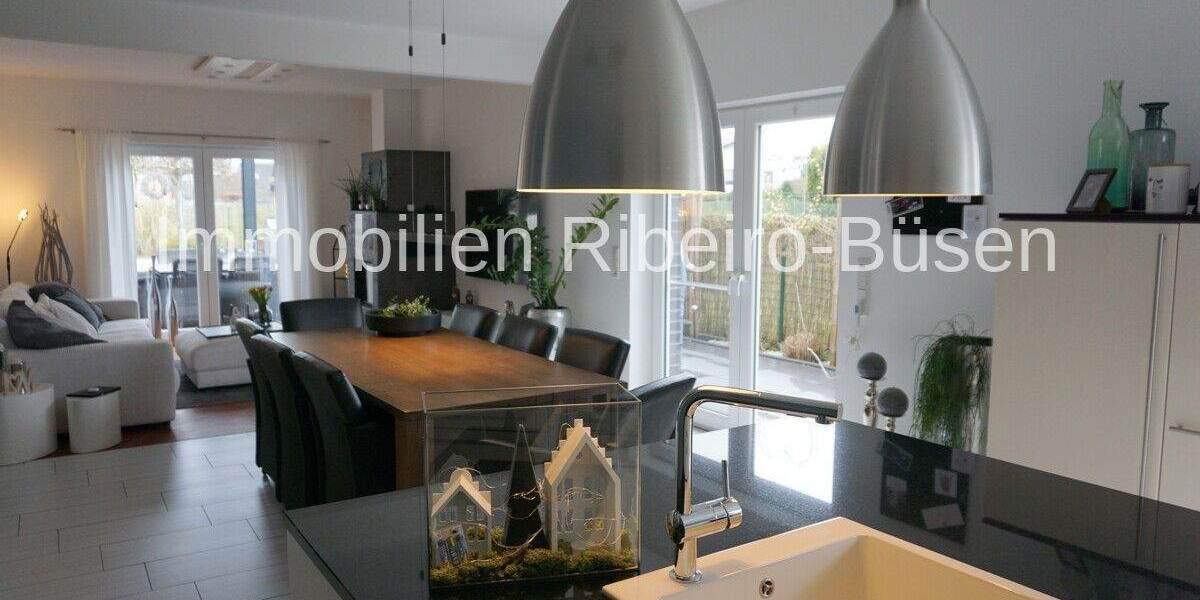 Einfamilienhaus Mönchengladbach / Bettrath-Hoven Bettrath - 5 Zimmer, 175 m&sup2;, 945.000&euro; | Angebot:25698225