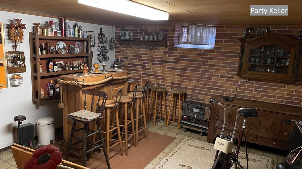 Etagenwohnung Tönisvorst - 8 Zimmer, 153 m&sup2;, 2.150&euro; | Angebot:26683013
