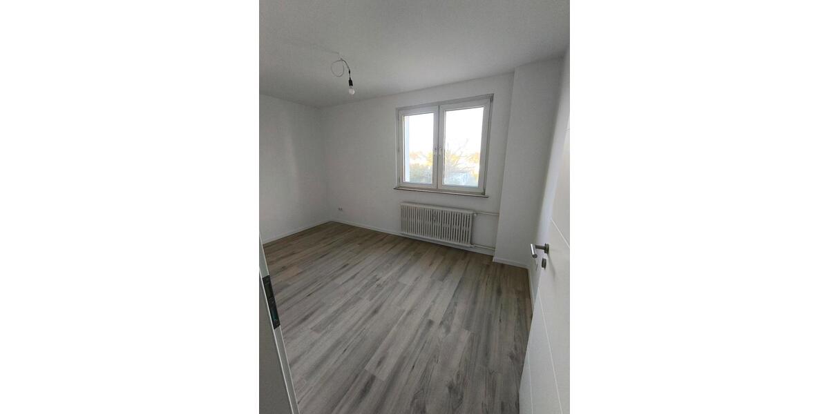 Etagenwohnung Duisburg Hamborn - 3.5 Zimmer, 67 m&sup2;, 720&euro; | Angebot:26026043