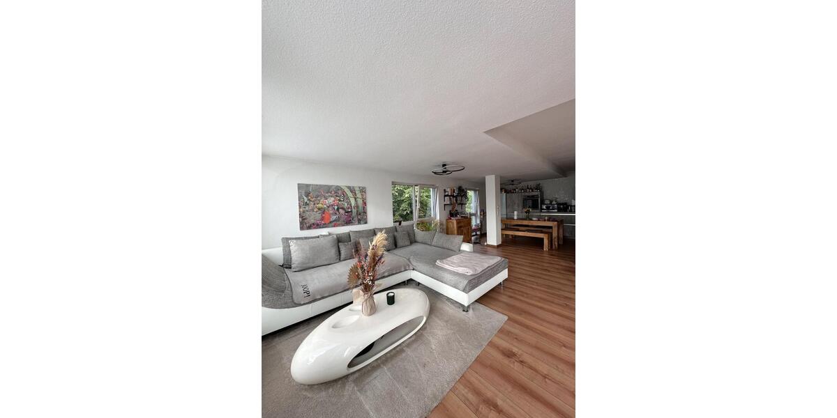 Maisonettenwohnung Düsseldorf Stadtbezirk 8 - 2 Zimmer, 91 m&sup2;, 1.350&euro; | Angebot:25044182