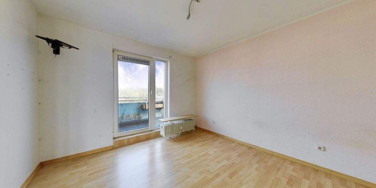 Etagenwohnung Ratingen Zentrum - 3 Zimmer, 87 m&sup2;, 229.000&euro; | Angebot:25916311