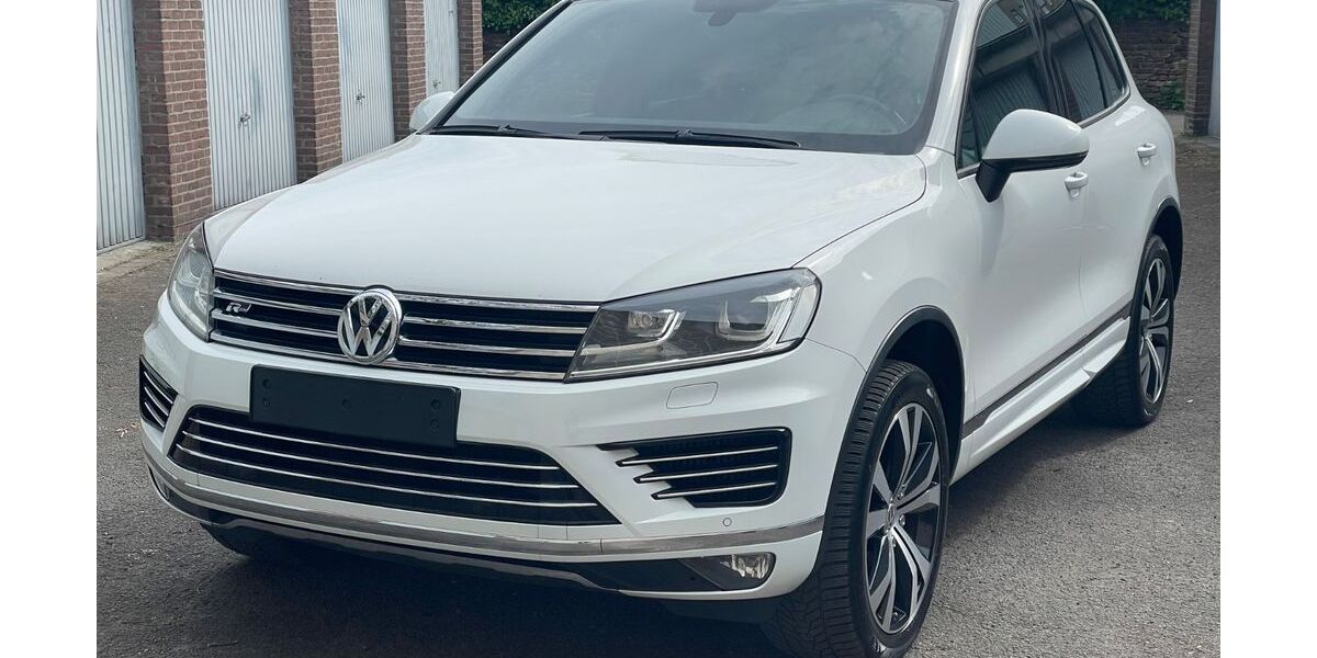 VW Touareg 173.788 km 17.900 &euro; Krefeld 47799