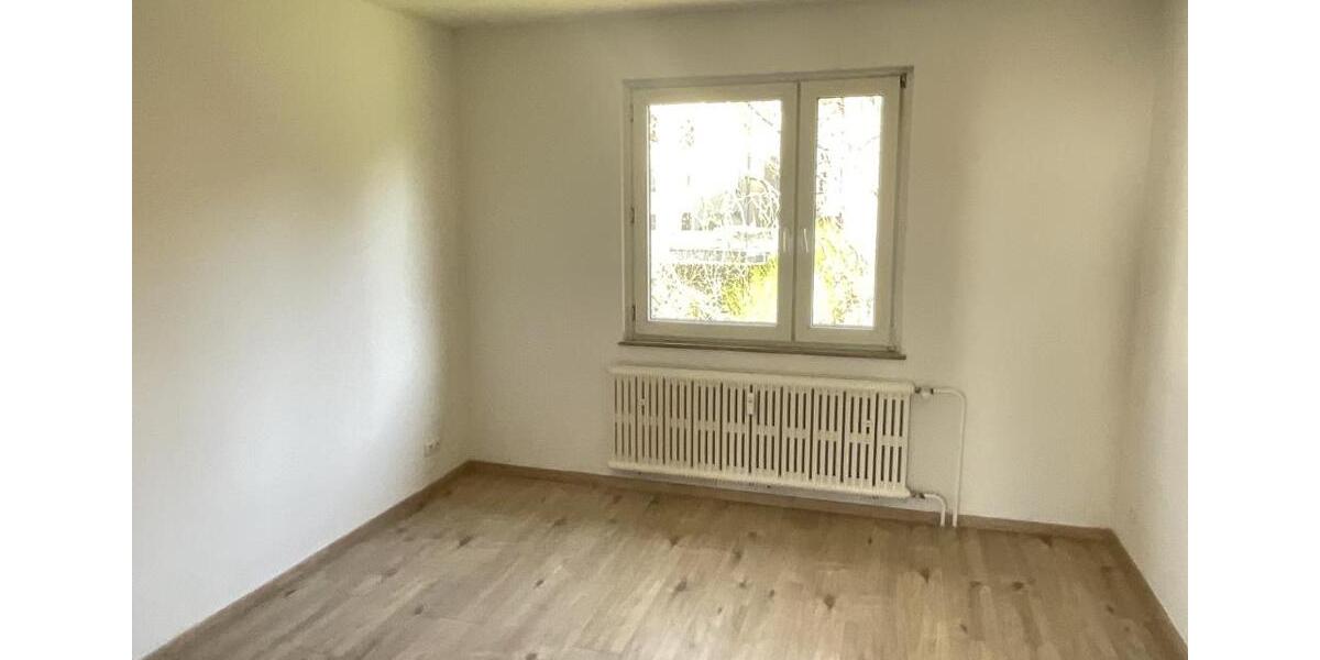 Etagenwohnung Duisburg Mittelmeiderich - 3 Zimmer, 56 m&sup2;, 479&euro; | Angebot:25416428