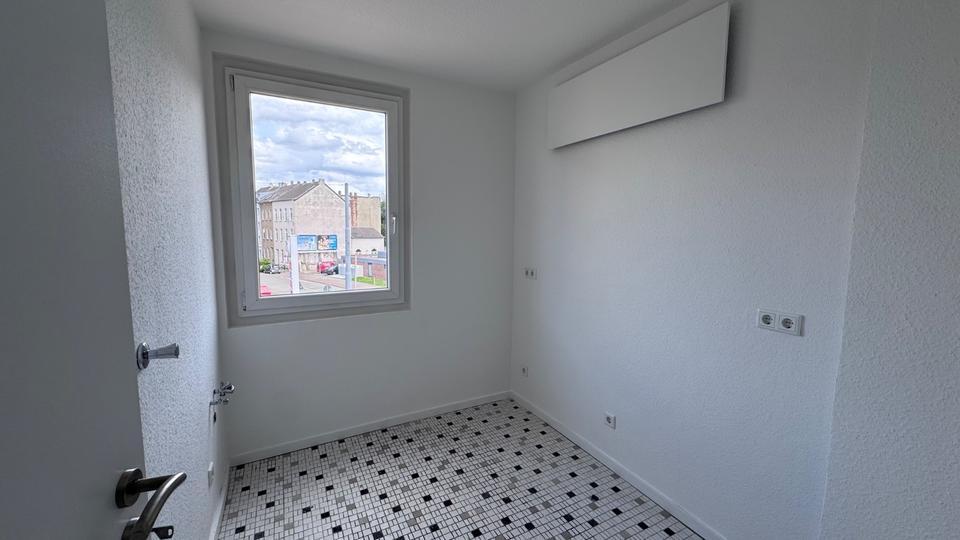 Etagenwohnung Krefeld Cracau - 3 Zimmer, 65 m&sup2;, 565&euro; | Angebot:26618876