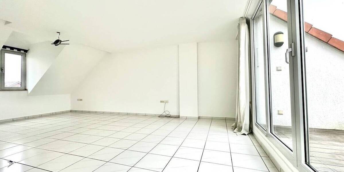 Etagenwohnung Neuss Uedesheim - 3 Zimmer, 94 m&sup2;, 299.000&euro; | Angebot:26657258