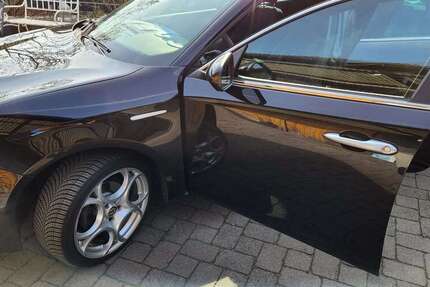Alfa Romeo Giulietta 80.000 km 10.700 &euro; Krefeld, Stadt 47809