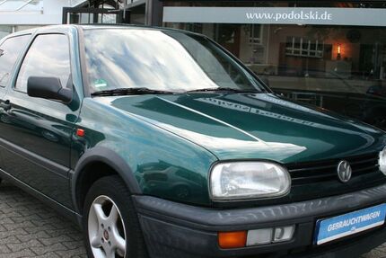 VW Golf 133.352 km 4.950 &euro; Mönchengladbach 41065